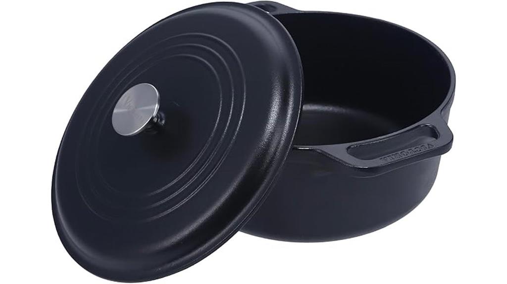 large 7 quart cast iron dutch oven